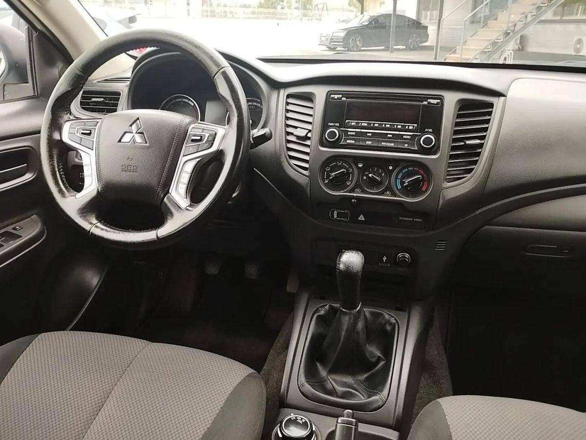 mitsubishi-l200-2022-diesel-2268cc