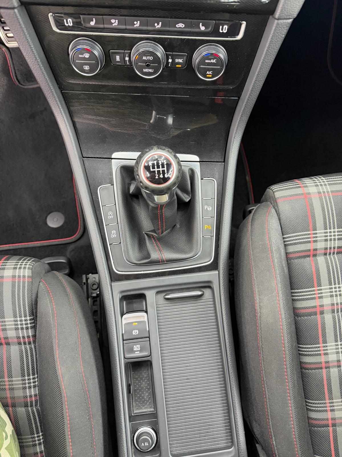 volkswagen-golf-2016-gasolina-1984cc