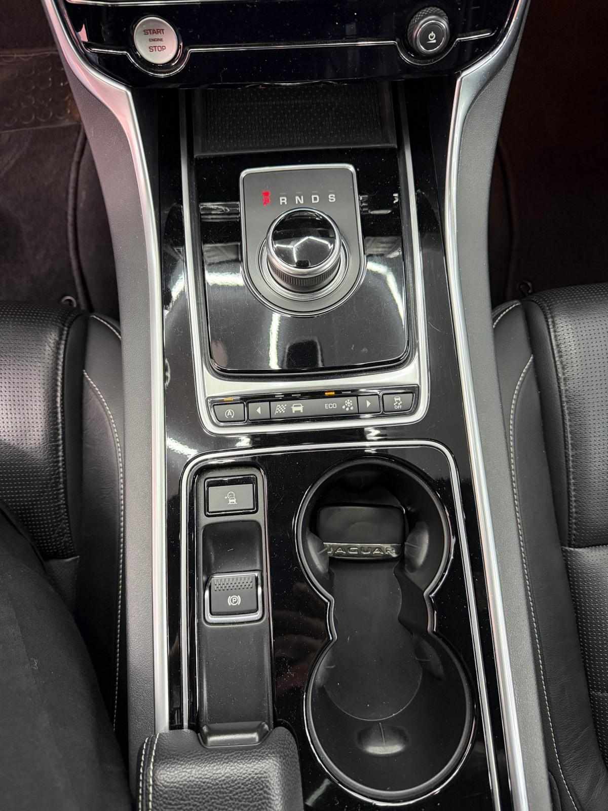 jaguar-xe-2017-diesel-1999cc