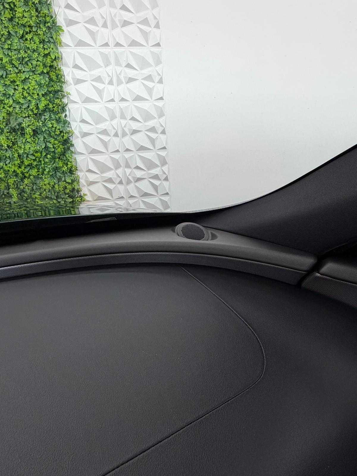 jaguar-xe-2017-diesel-1999cc