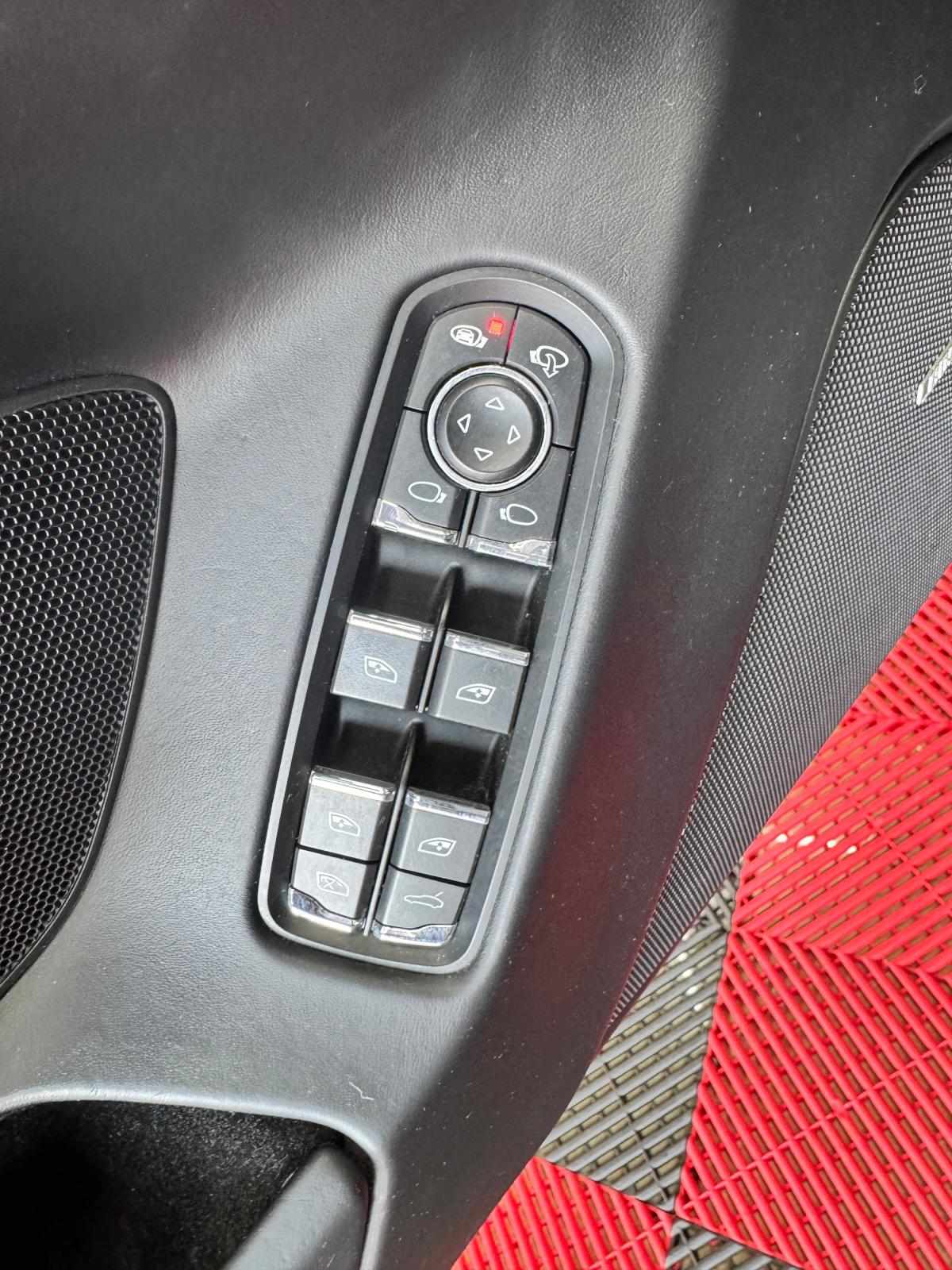 porsche-panamera-2016-hibrido-a-gasolina-2995cc