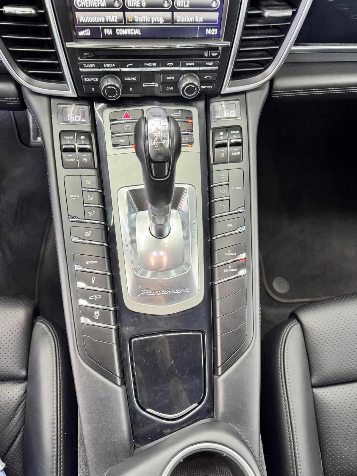 porsche-panamera-2016-hibrido-a-gasolina-2995cc