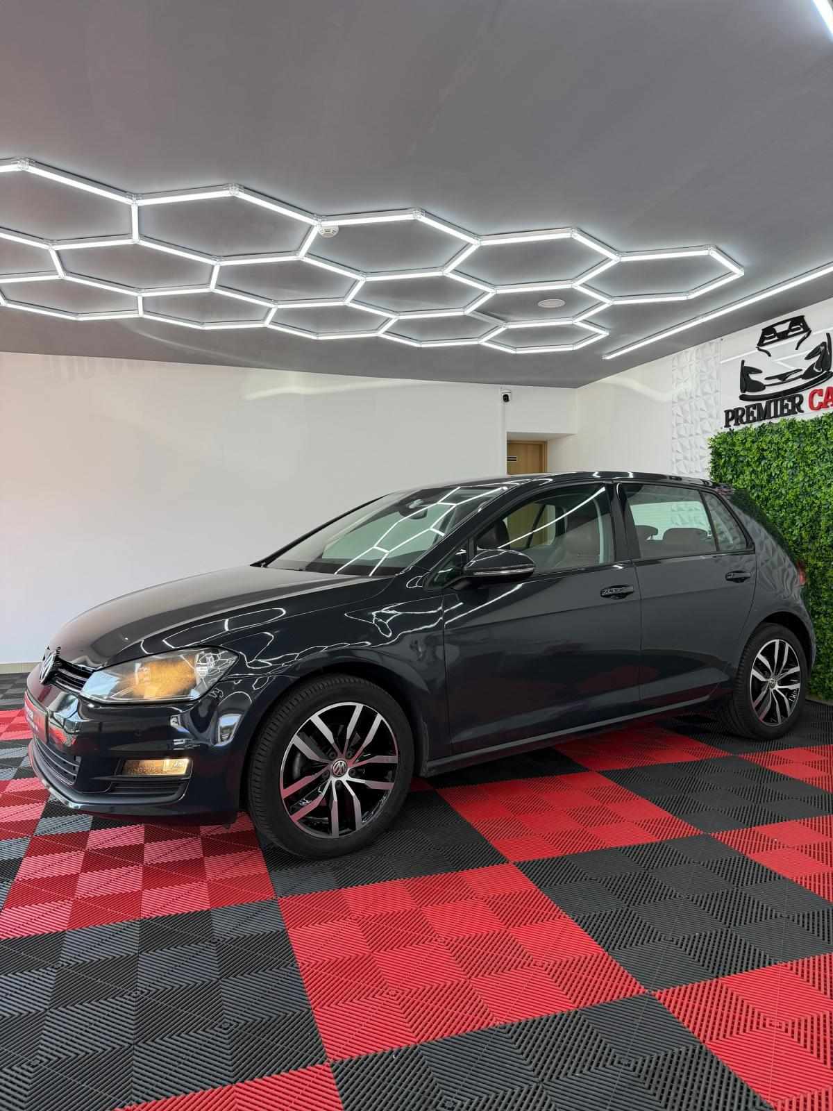 volkswagen-golf-2016-diesel-1598cc