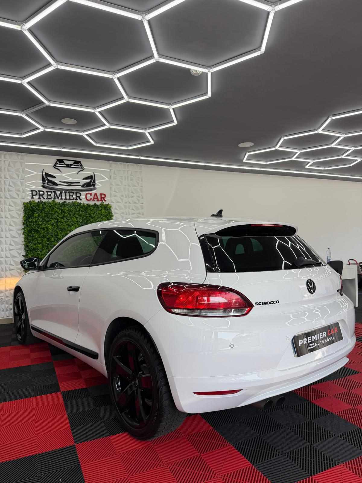 volkswagen-scirocco-2014-diesel-1968cc