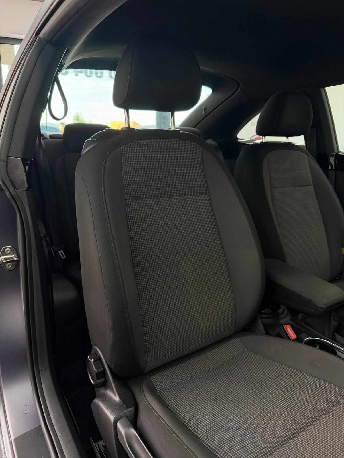 volkswagen-beetle-2013-diesel-1598cc
