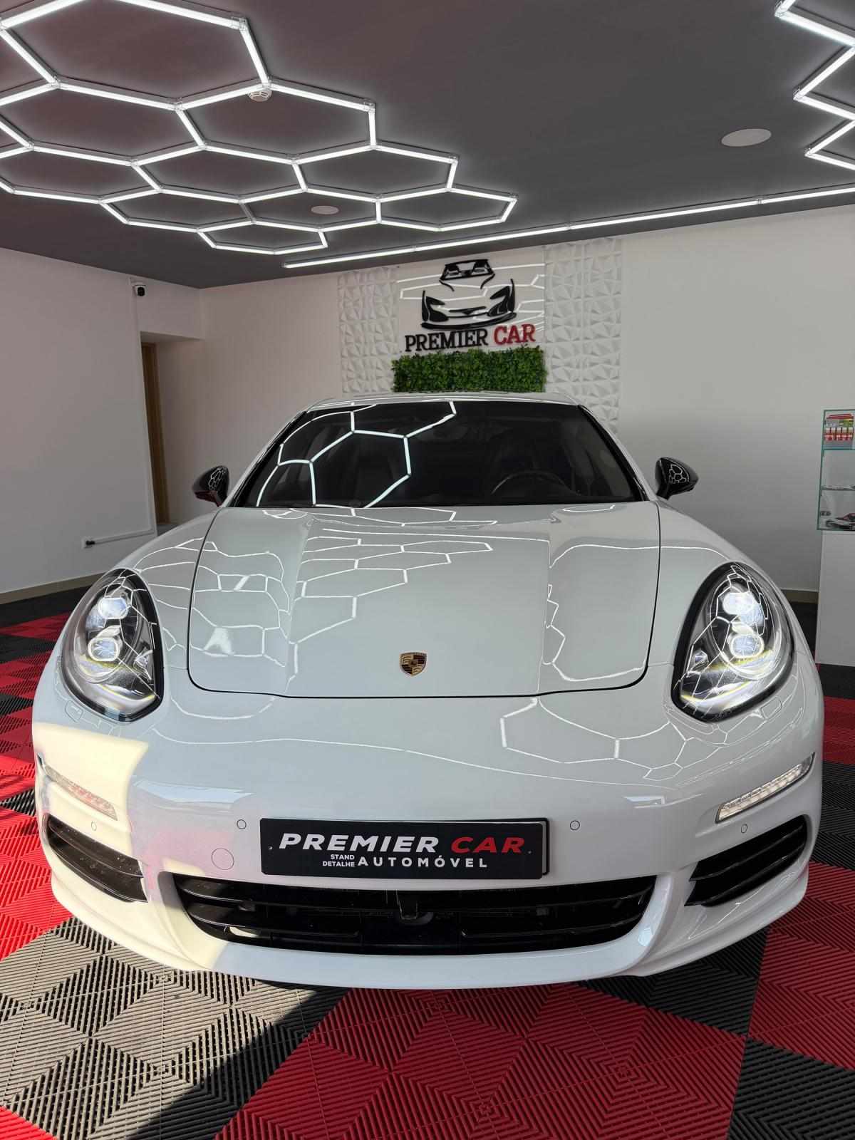 porsche-panamera-2015-hibrido-a-gasolina-2995cc