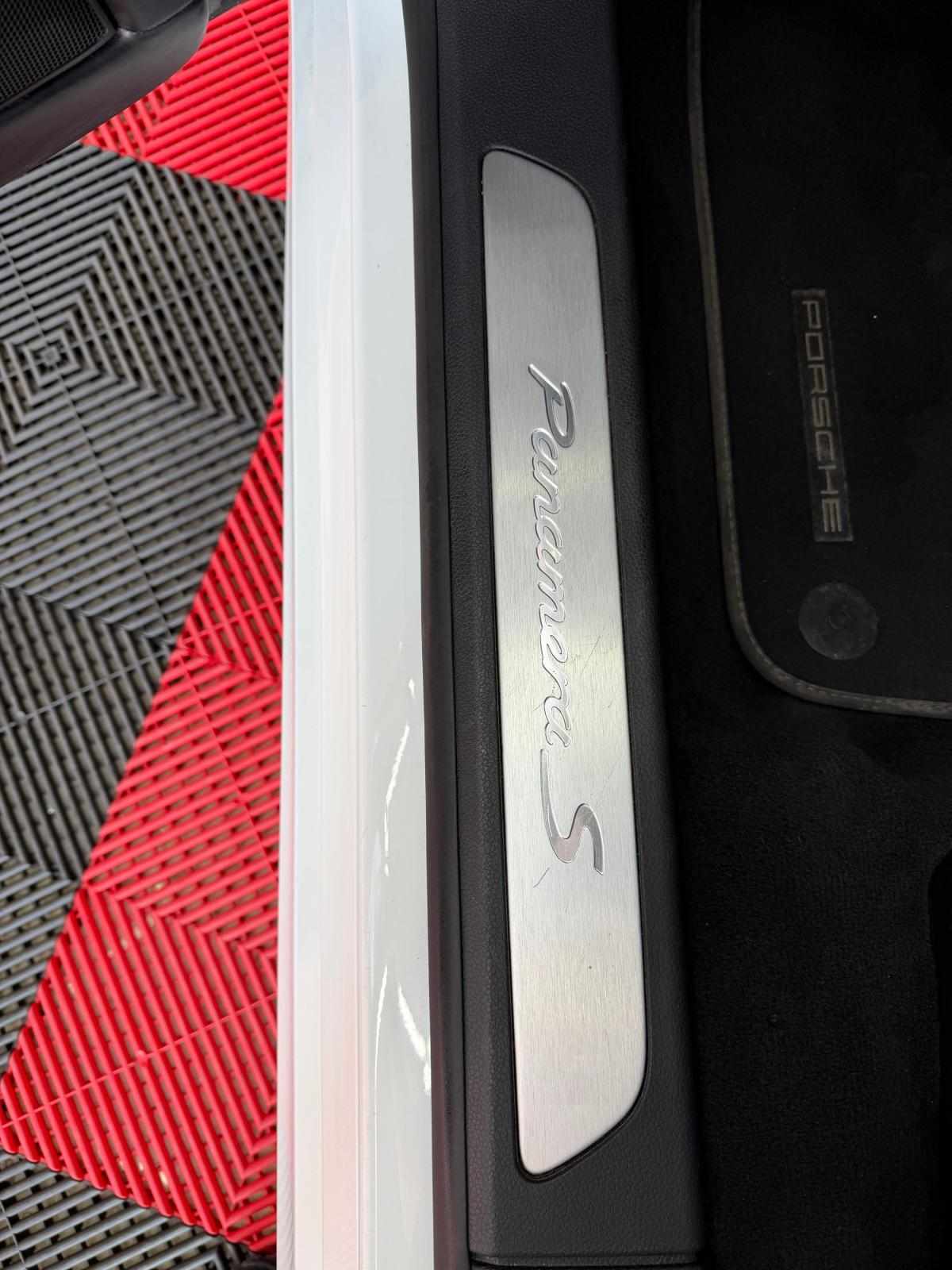 porsche-panamera-2015-hibrido-a-gasolina-2995cc