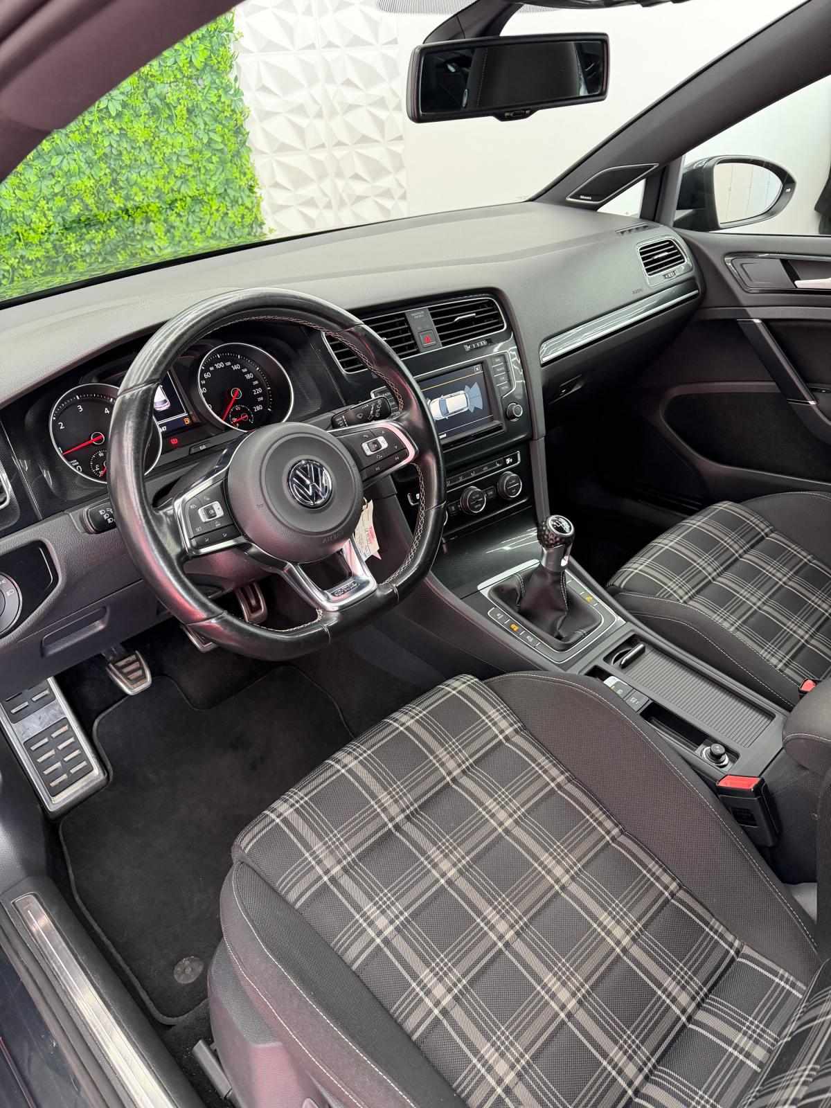 volkswagen-golf-2015-diesel-1968cc