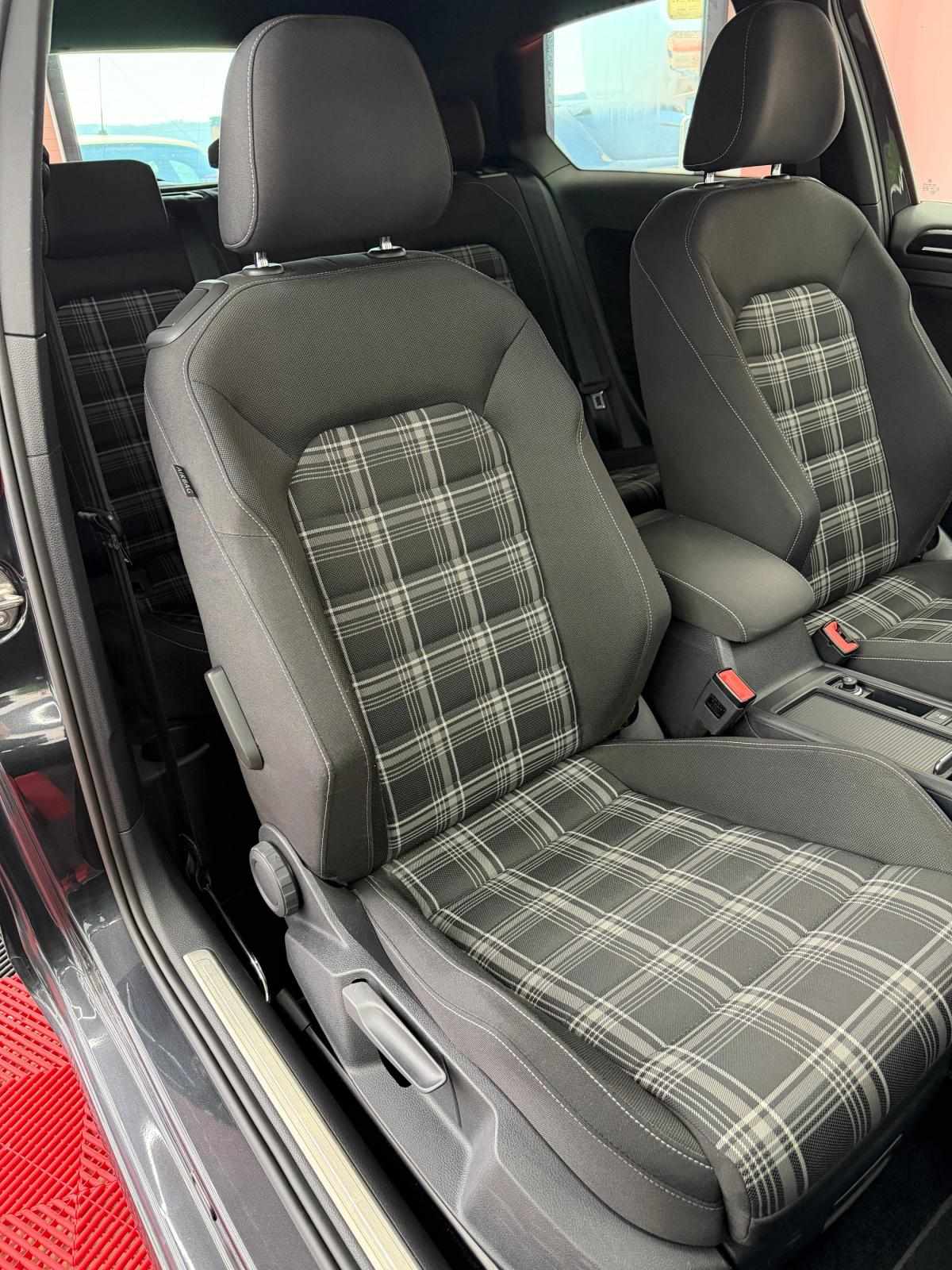 volkswagen-golf-2015-diesel-1968cc