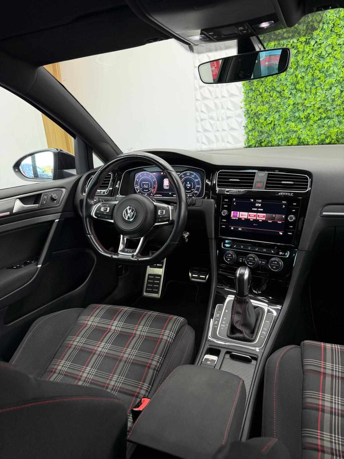 volkswagen-golf-2019-gasolina-1984cc