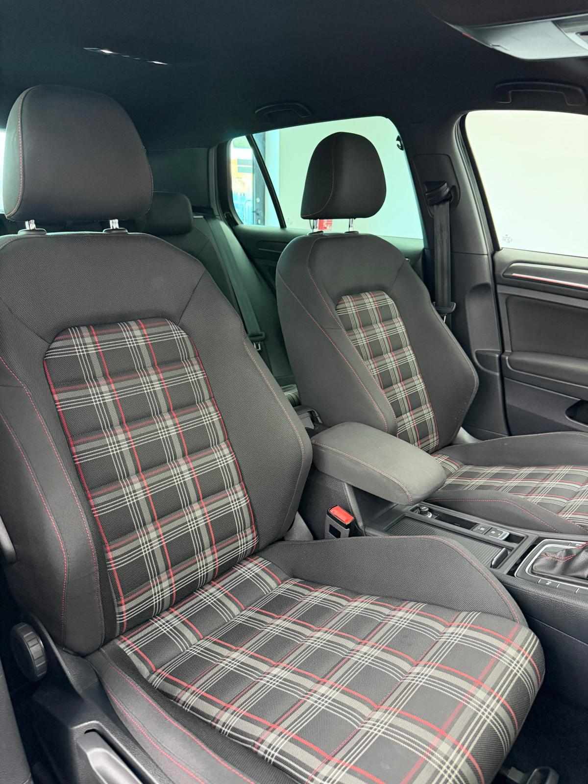 volkswagen-golf-2019-gasolina-1984cc