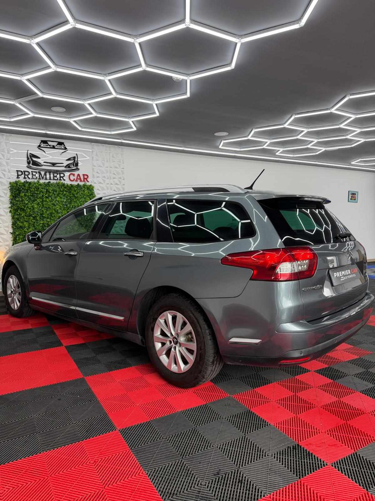 citroen-c5-tourer-2011-diesel-1560cc