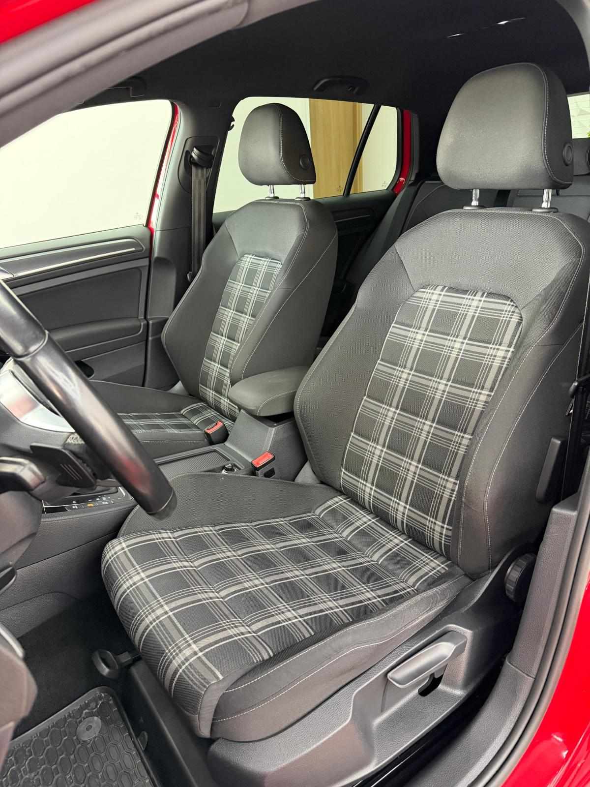 volkswagen-golf-2019-diesel-1968cc