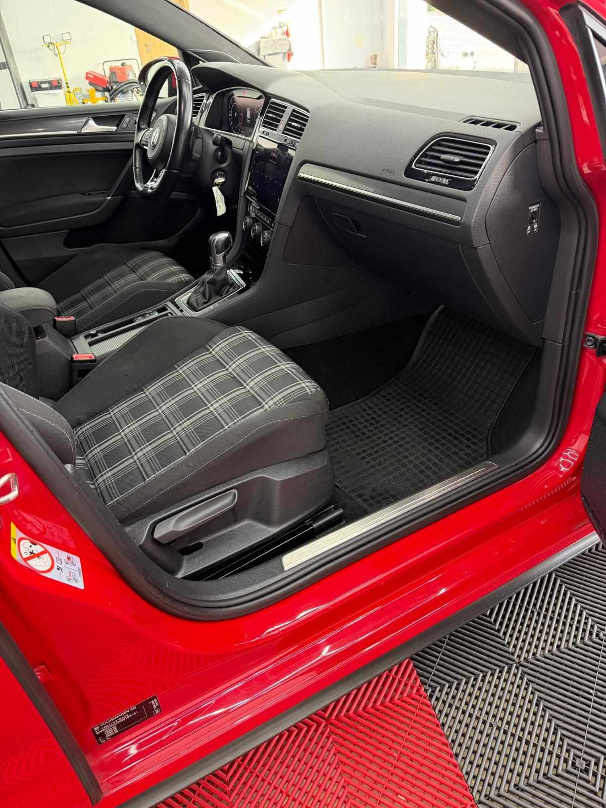 volkswagen-golf-2019-diesel-1968cc