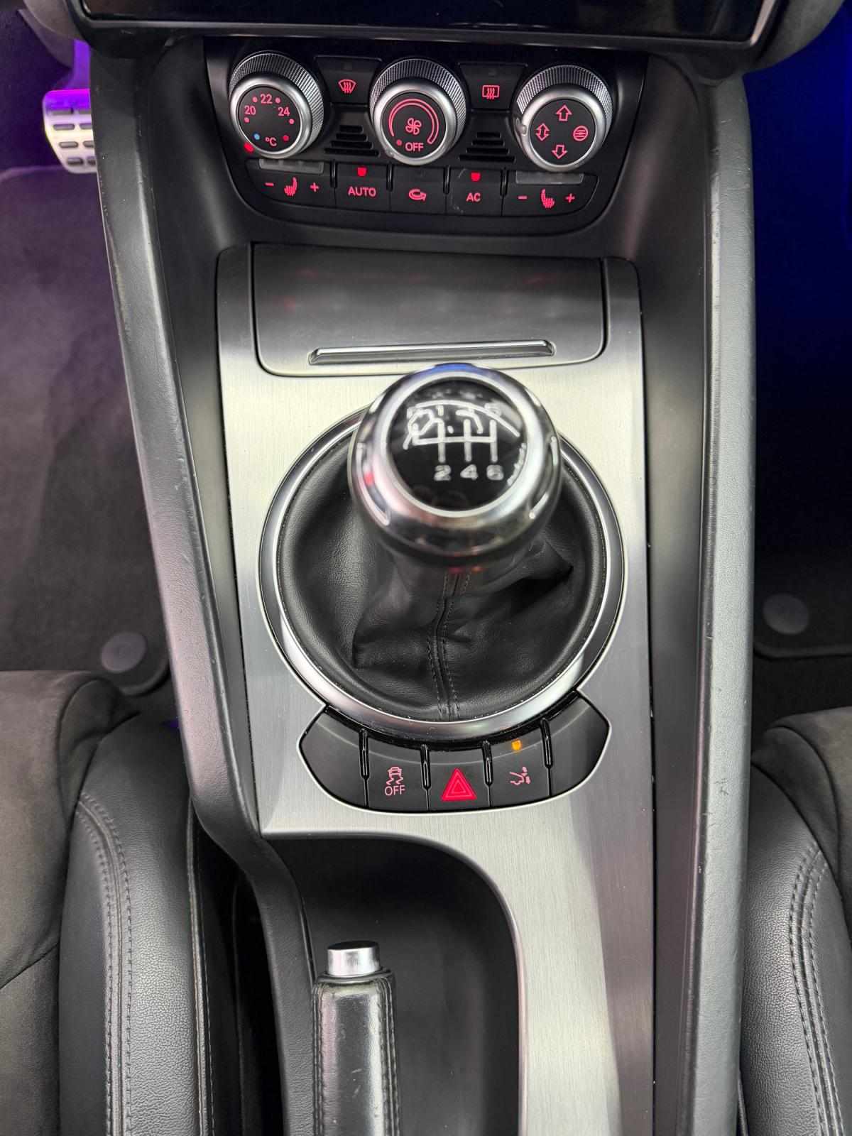 audi-tt-2011-gasolina-1798cc