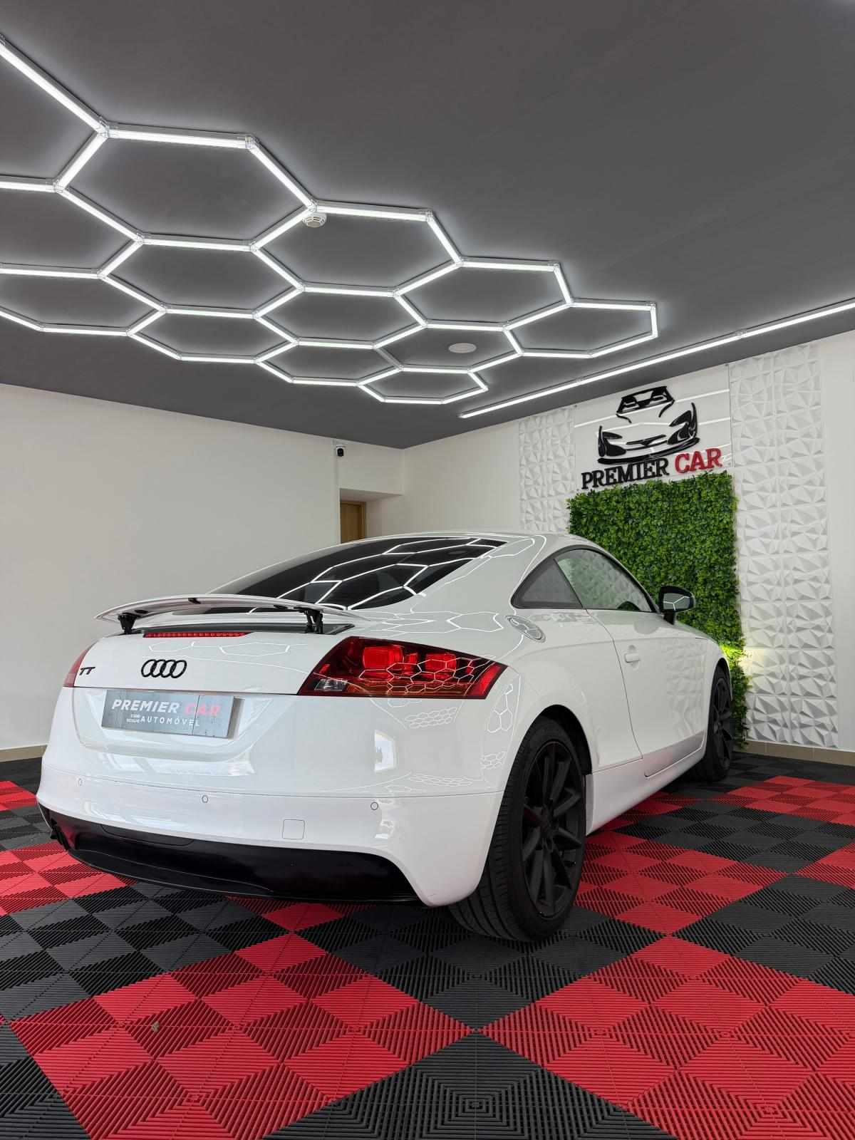 audi-tt-2011-gasolina-1798cc