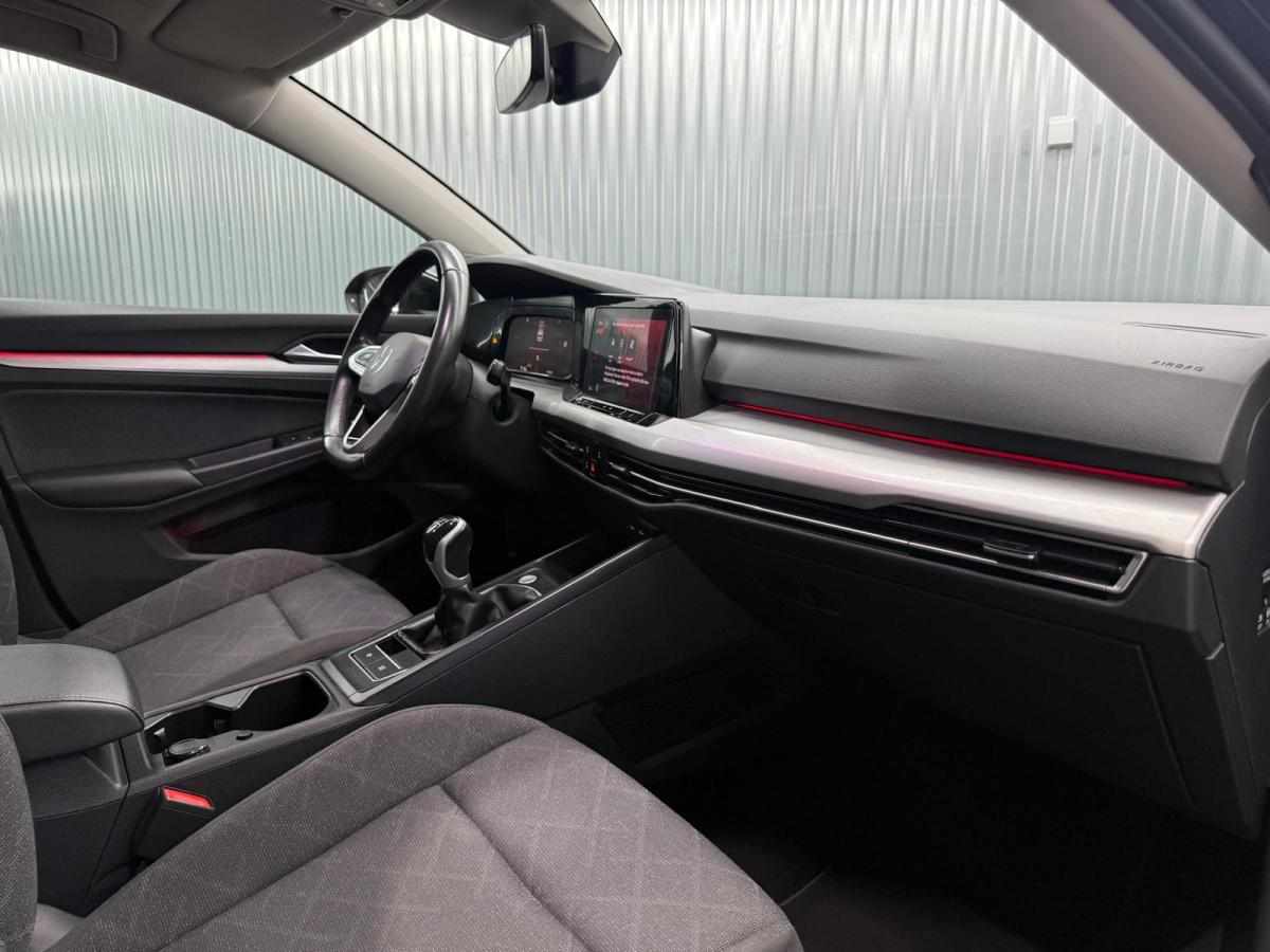 volkswagen-golf-1-0-tsi-bluemotion-2023-gasolina-999cc