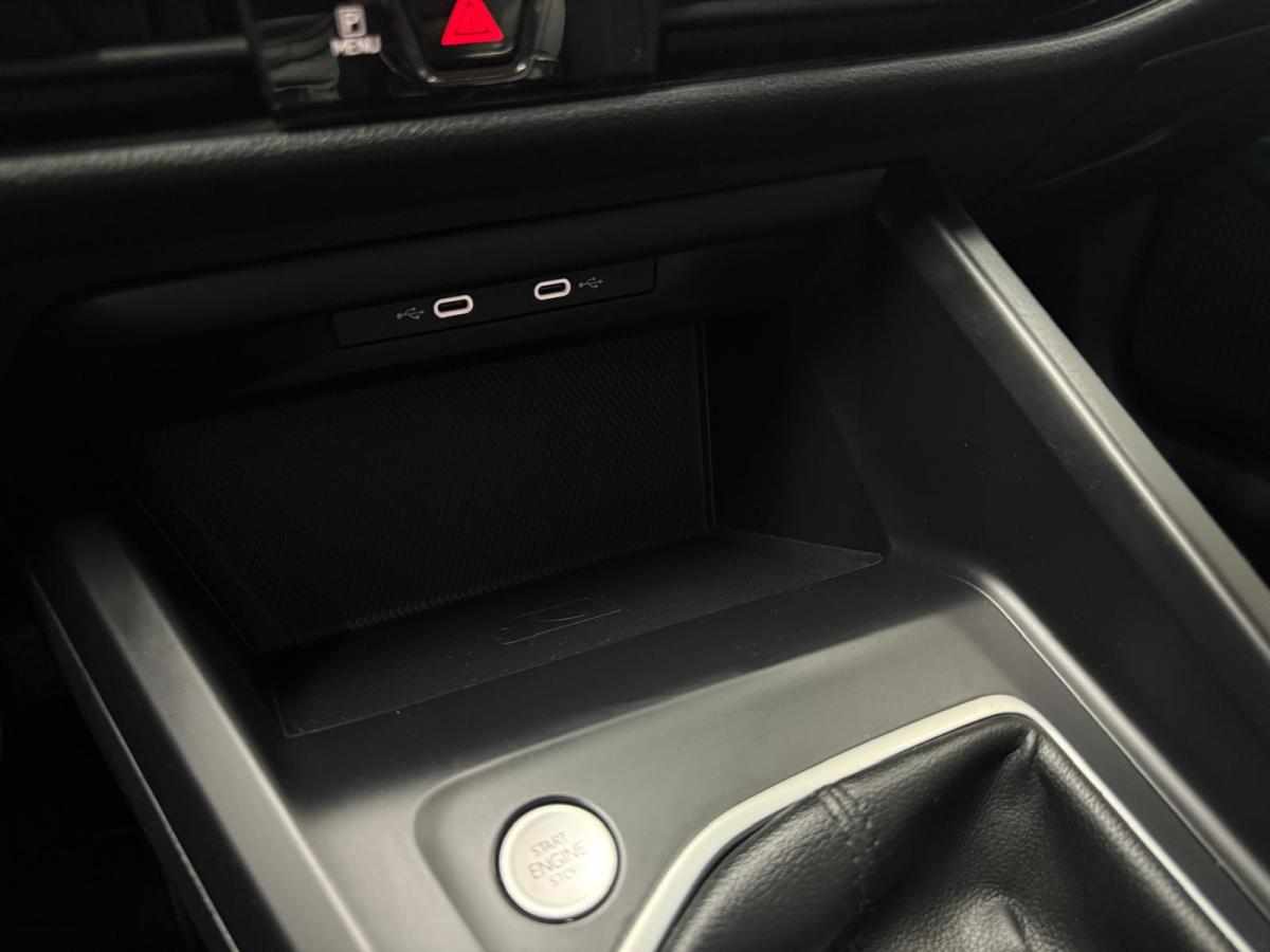 volkswagen-golf-1-0-tsi-bluemotion-2023-gasolina-999cc