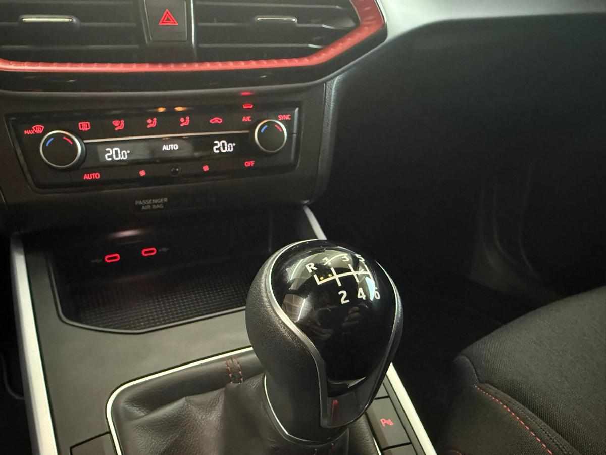 seat-arona-1-0-ecotsi-2022-gasolina-999cc