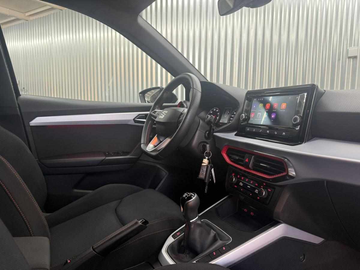 seat-arona-1-0-ecotsi-2022-gasolina-999cc