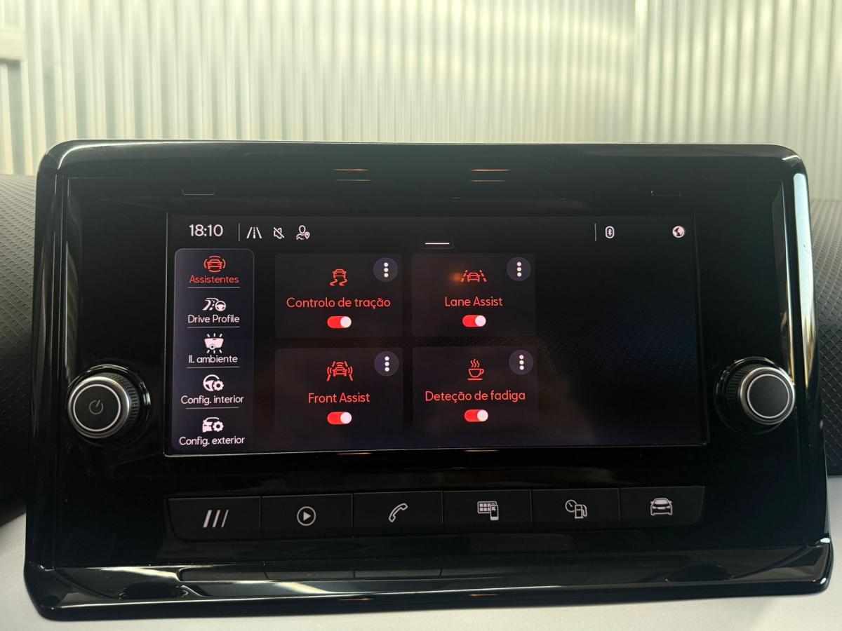 seat-arona-1-0-ecotsi-2022-gasolina-999cc