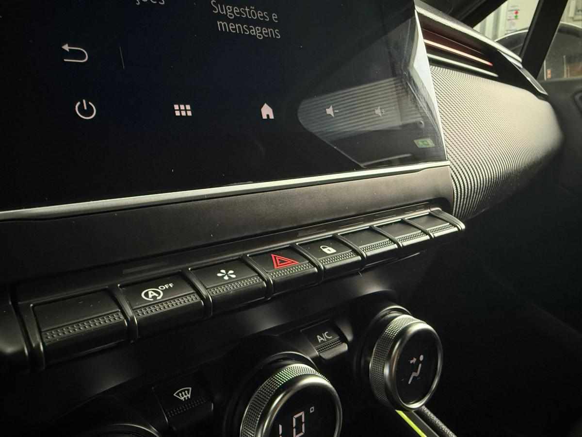 renault-clio-1-0-tce-2023-gasolina-999cc