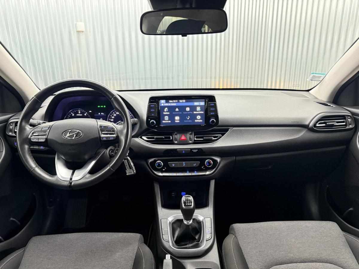 hyundai-i30-1-6-crdi-2021-diesel-1598cc