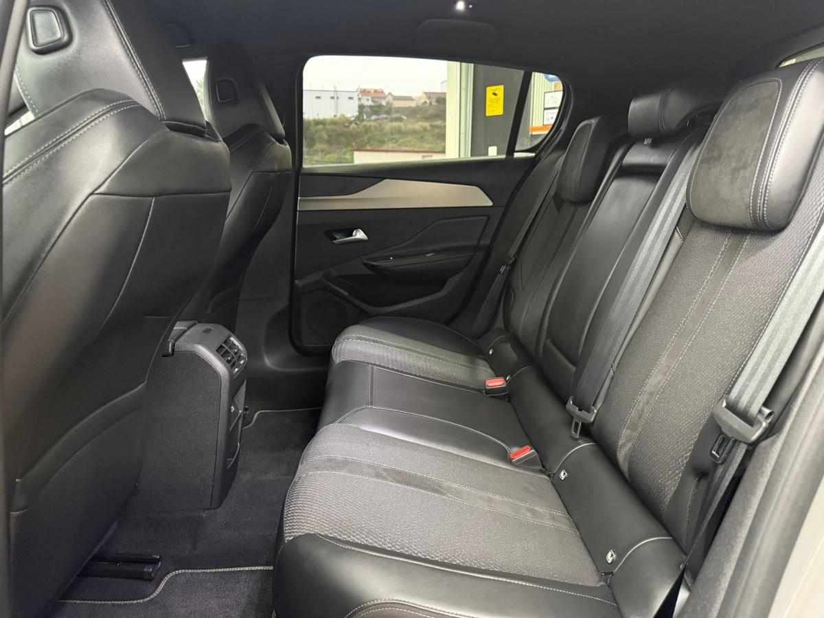 peugeot-308-hybrid-180-2024-gasolina-1598cc