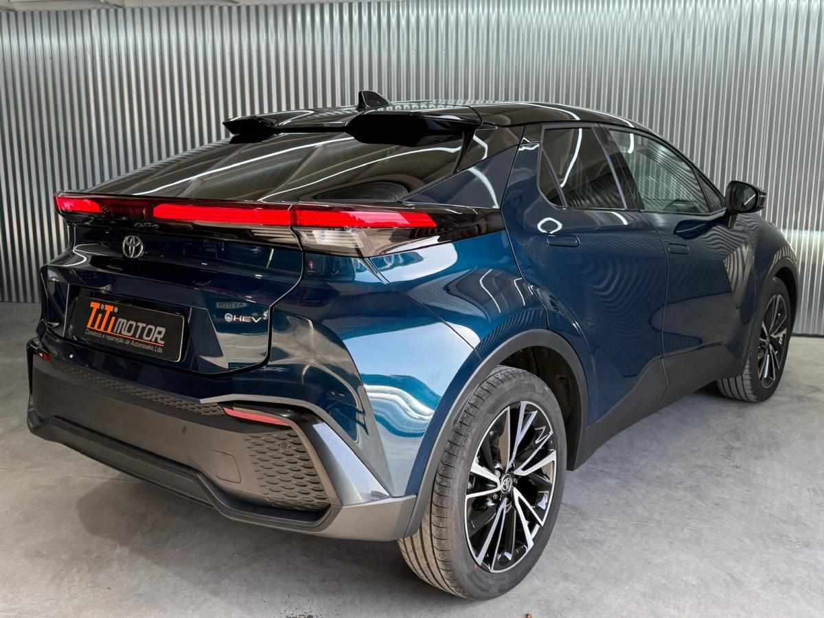 toyota-c-hr-2024-hibrido-1800cc