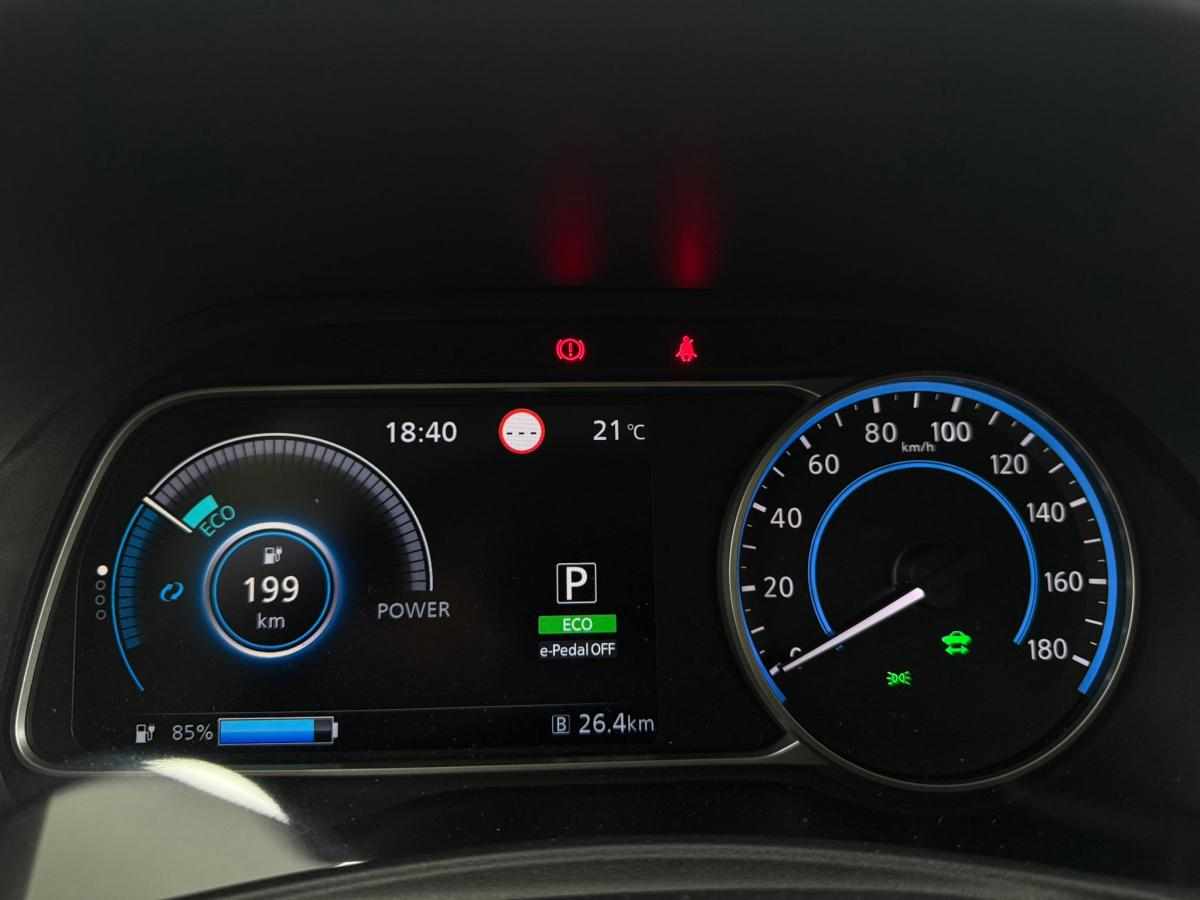 nissan-leaf-40-kwh-2025-eletrico