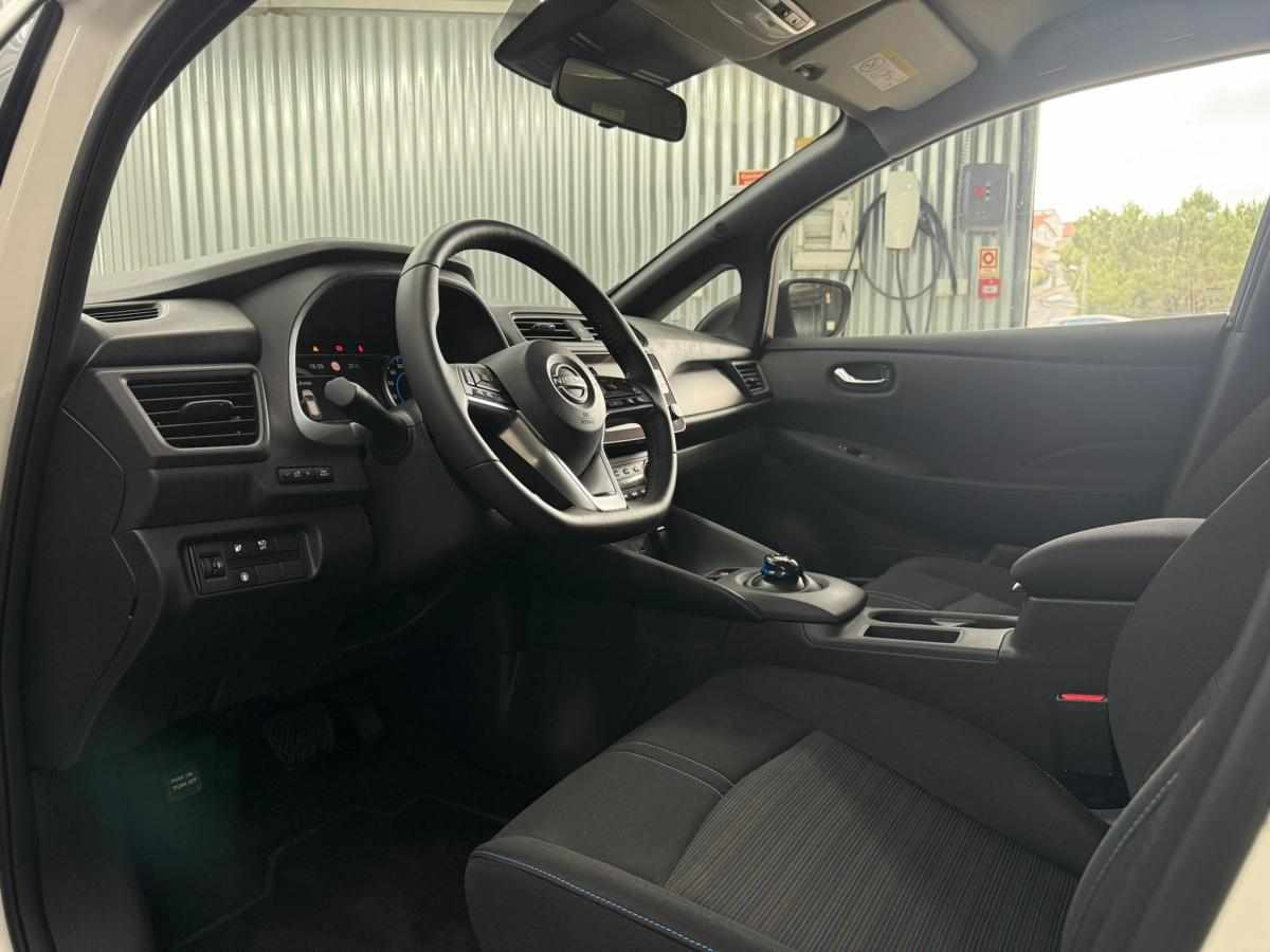 nissan-leaf-40-kwh-2025-eletrico