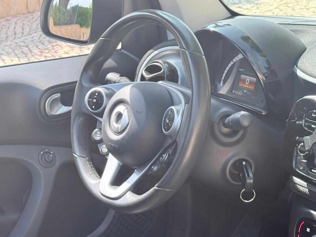 smart-fortwo-0-9-2019-gasolina-898cc