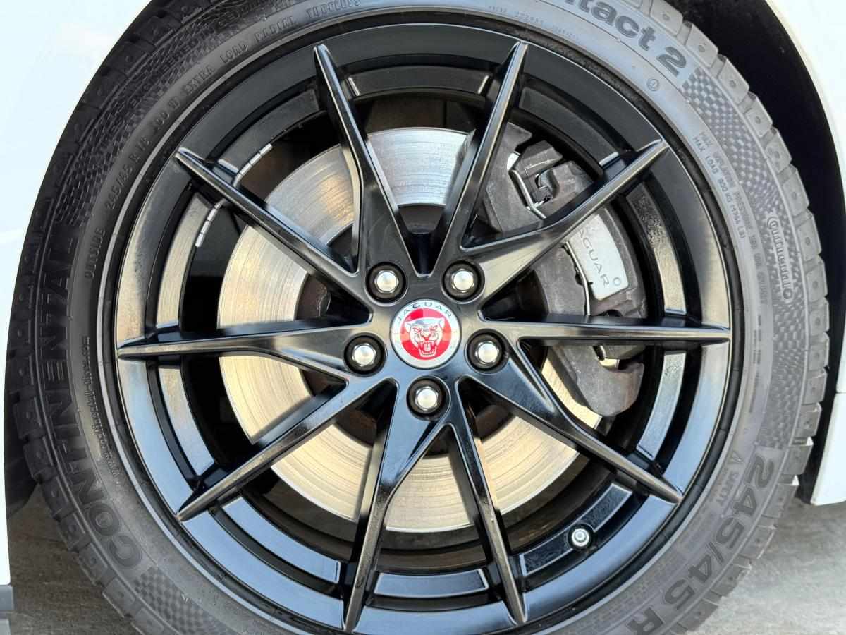 jaguar-f-type-p300-2-0-2018-gasolina-1997cc