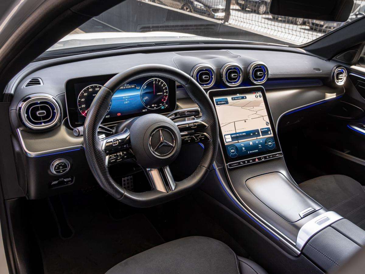 mercedes-benz-classe-c-2023-hibrido-a-gasolina-1999cc