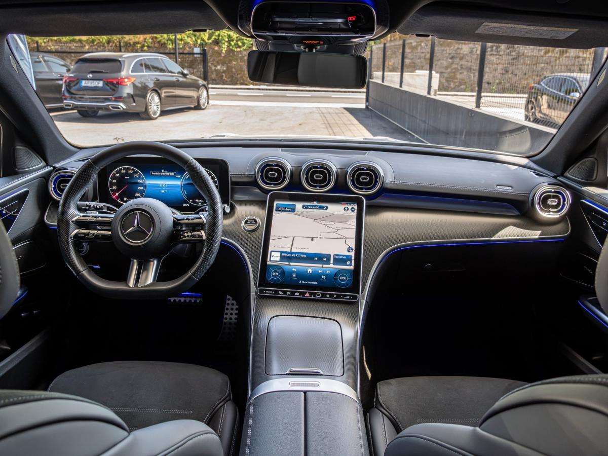 mercedes-benz-classe-c-2023-hibrido-a-gasolina-1999cc
