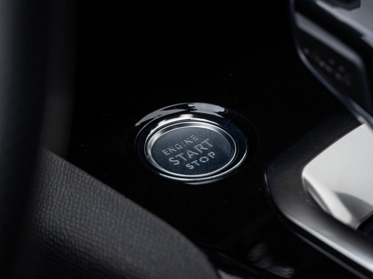 peugeot-3008-2019-diesel-1499cc