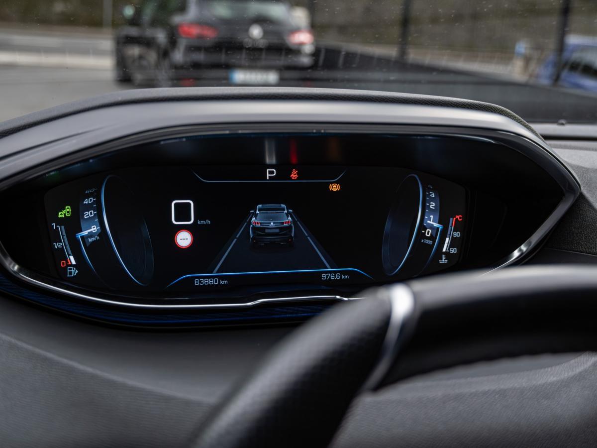peugeot-3008-2019-diesel-1499cc