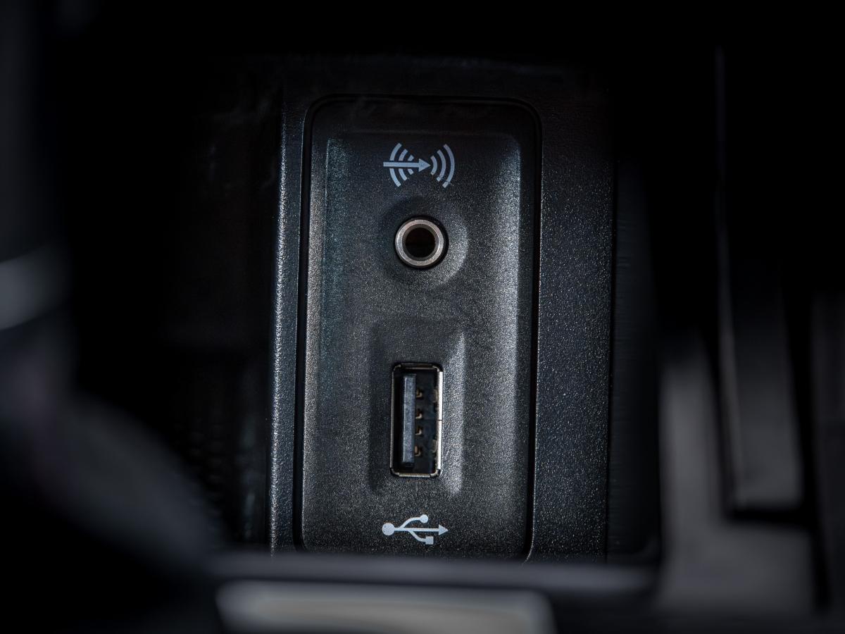 volkswagen-golf-2015-gasolina-1984cc