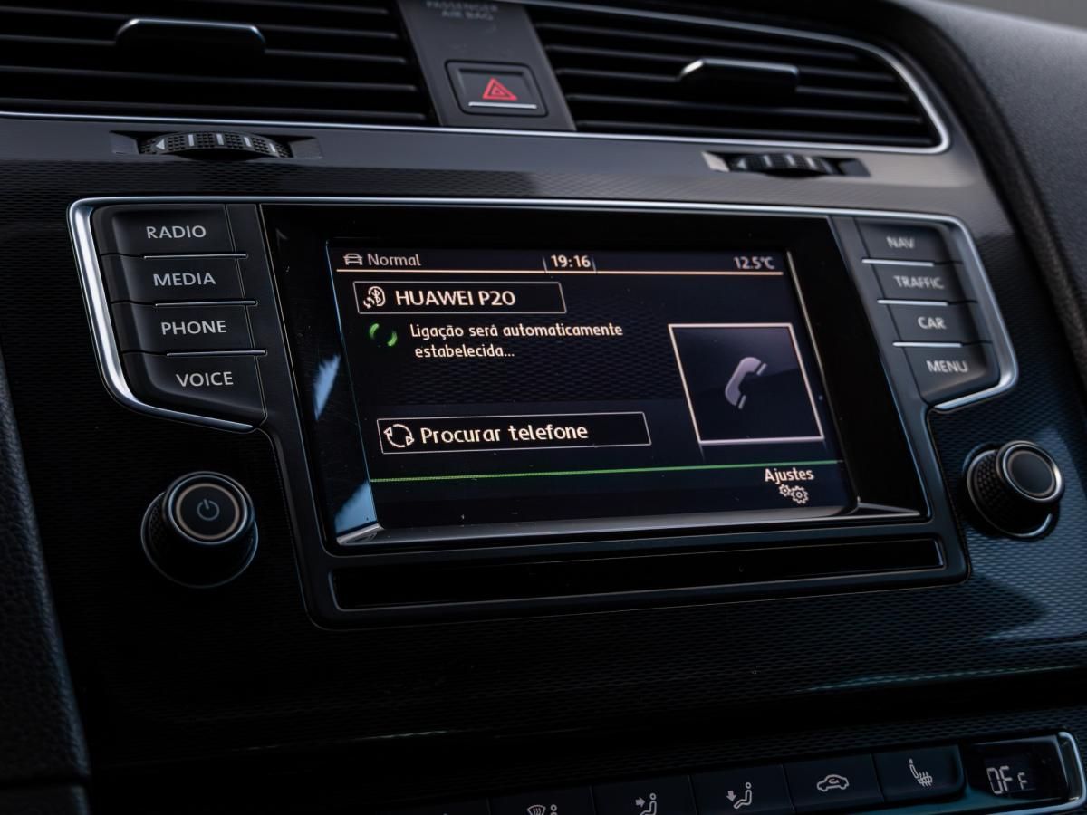 volkswagen-golf-2015-gasolina-1984cc