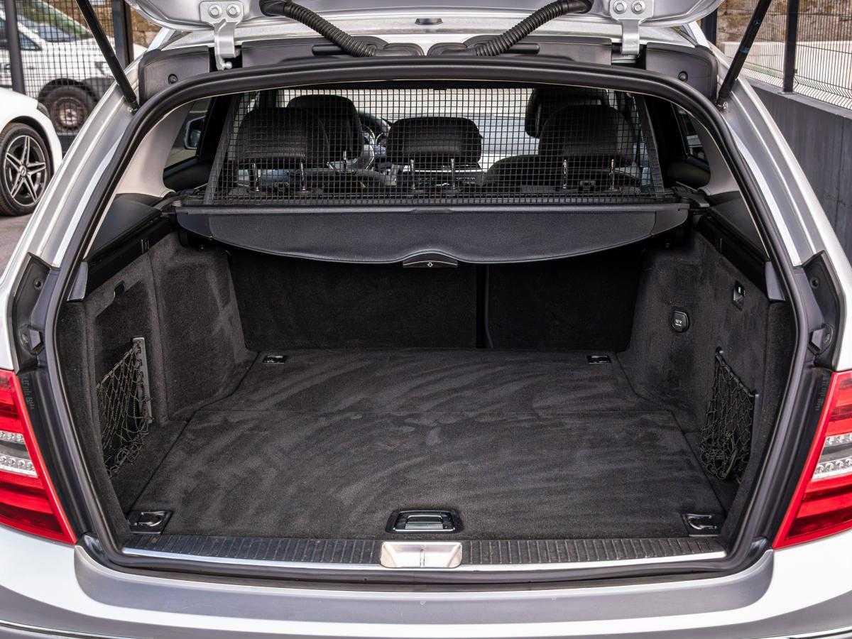 mercedes-benz-classe-c-2012-diesel-2143cc