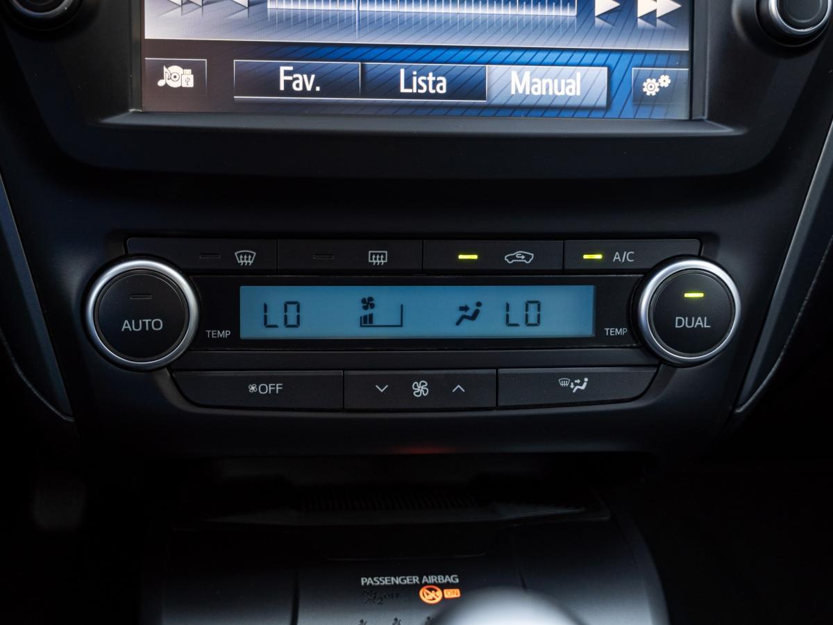toyota-avensis-2015-diesel-1995cc