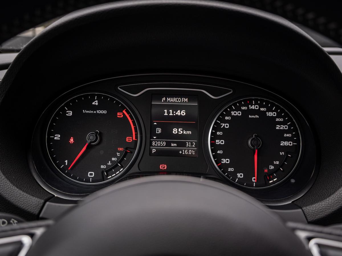 audi-a3-sportback-2014-diesel-1968cc