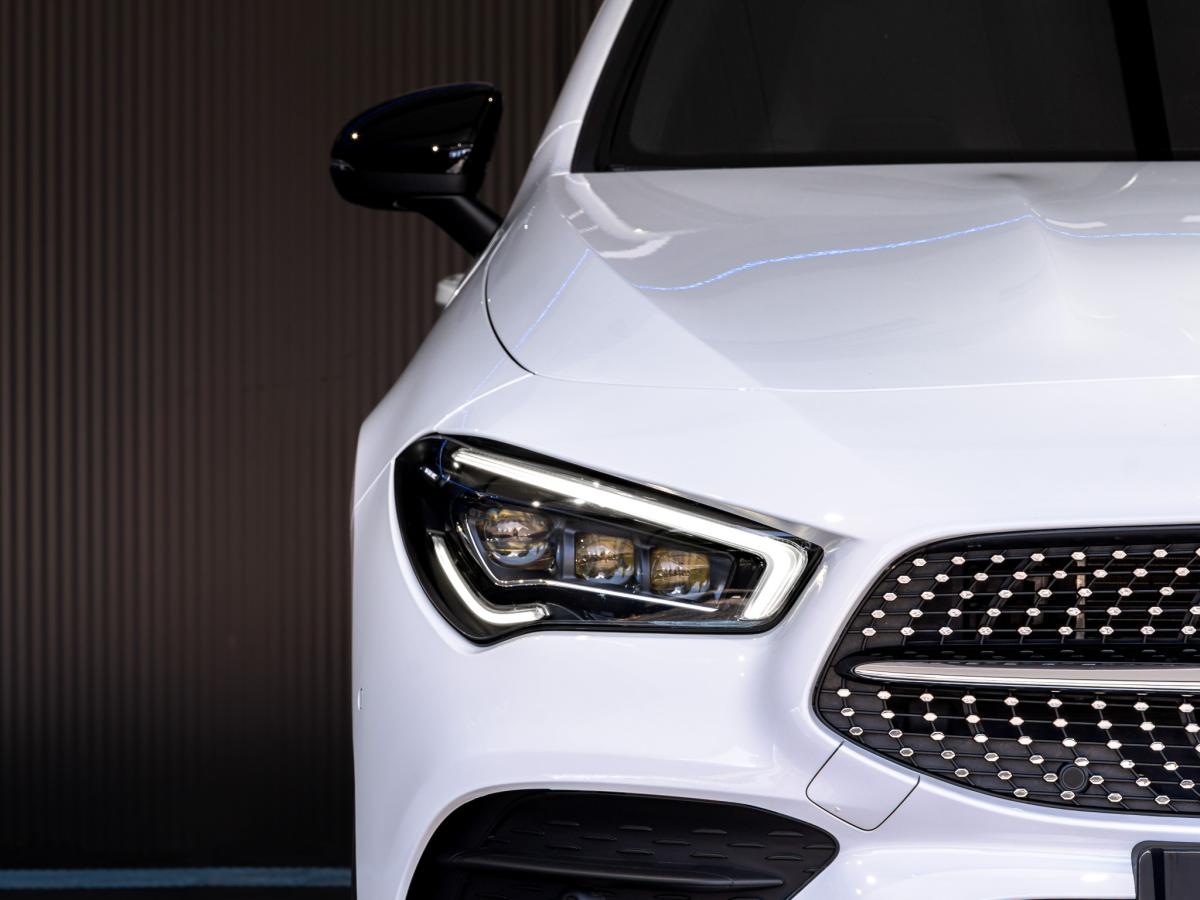 mercedes-benz-cla-2021-hibrido-a-gasolina-1332cc
