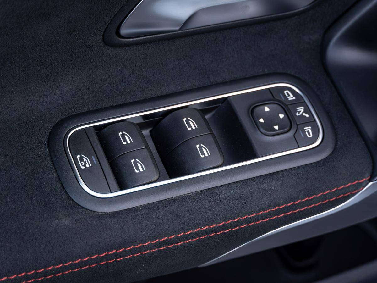 mercedes-benz-cla-2021-hibrido-a-gasolina-1332cc