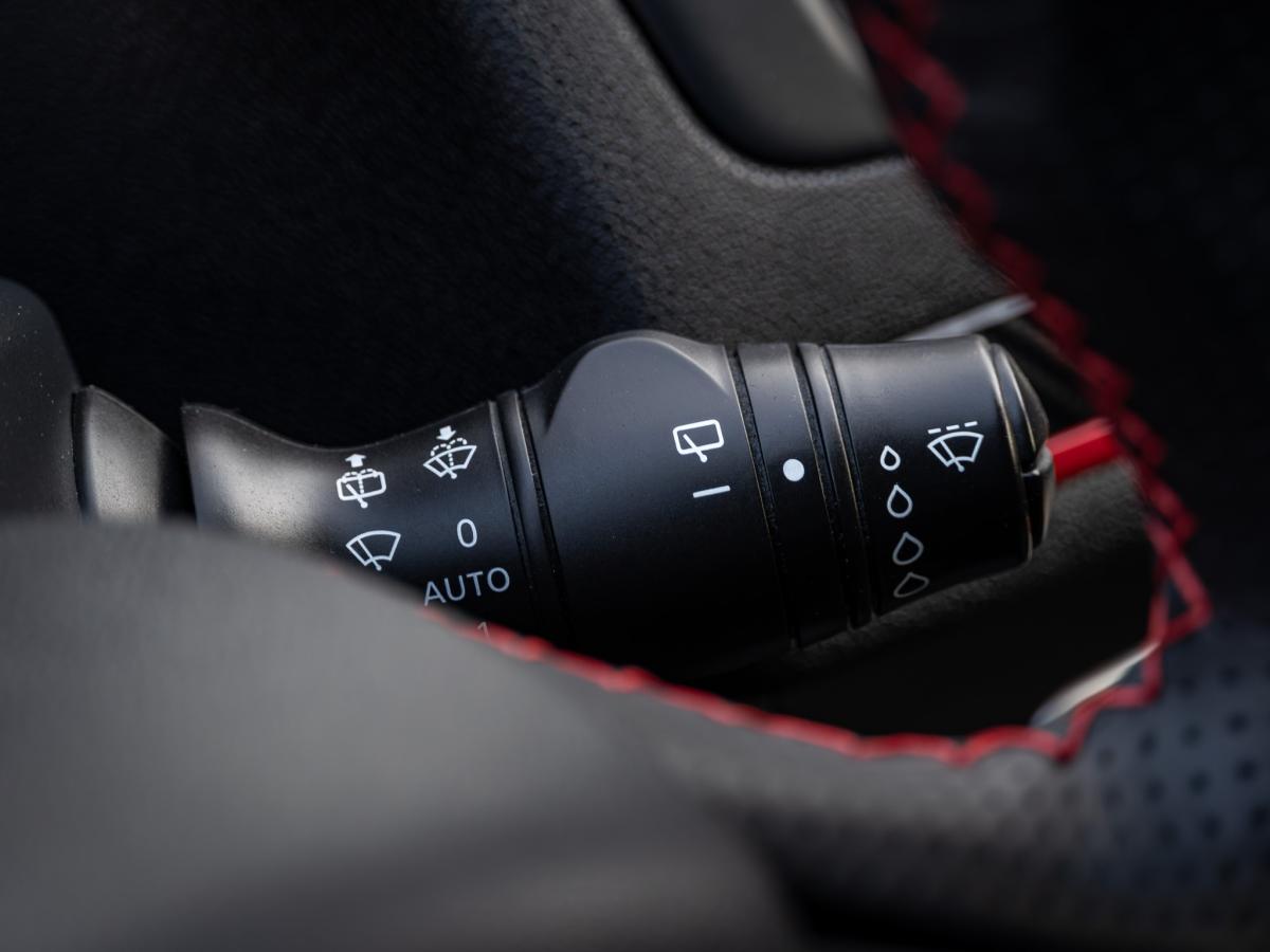 renault-megane-2014-diesel-1461cc