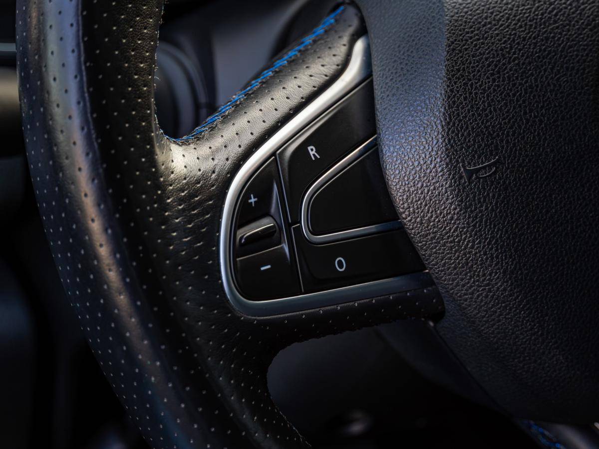 renault-megane-2019-diesel-1461cc