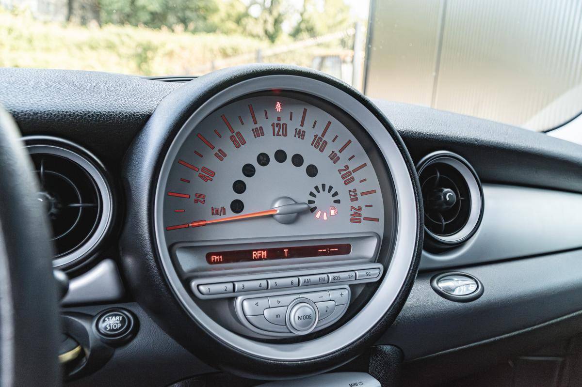 mini-clubman-2010-diesel-1560cc