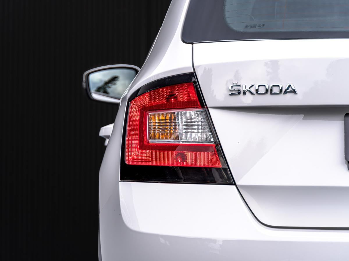 skoda-fabia-2015-diesel-1422cc