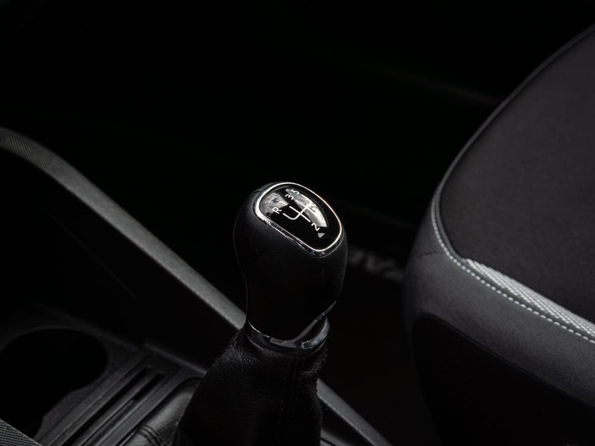 skoda-fabia-2015-diesel-1422cc