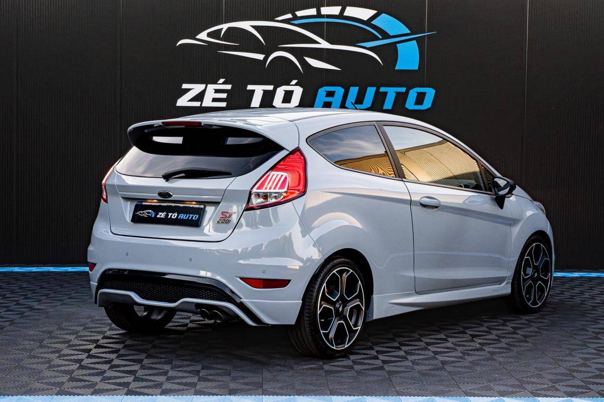 ford-fiesta-2016-gasolina-1596cc